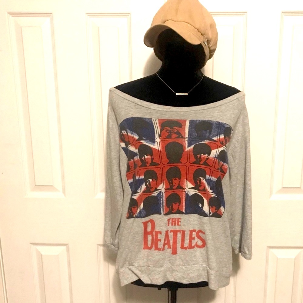 Timeless vintage light gray "The Beatles" sweatshirt